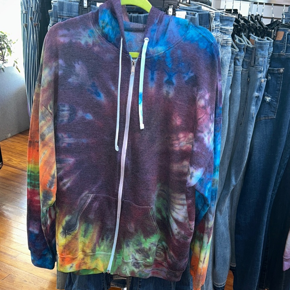 Fruit of the Loom Multicolor Spiral Tie-Dye Hoodie